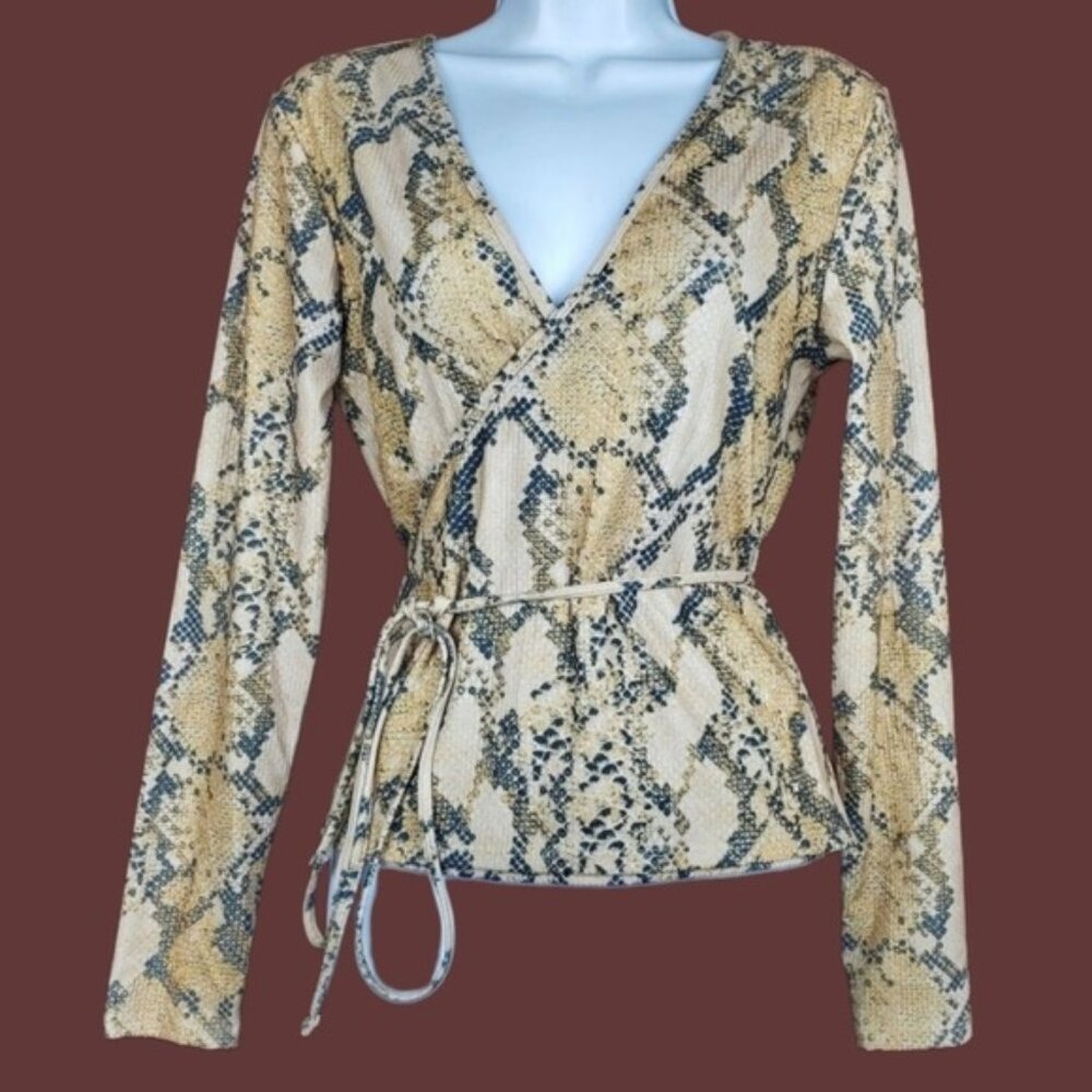 H&M Womens Long Sleeve Tan Ribbed Snake Print Wrap Top Size M NWT